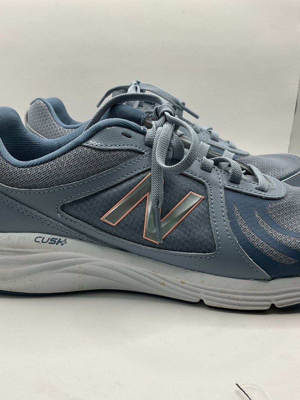 New Balance Women's Running Walking Sneakers Blue Gray White Size 11